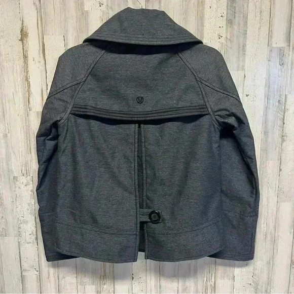 Lululemon COCO Jacket Swing Coat 4 Grey Softshell - Picture 6 of 9